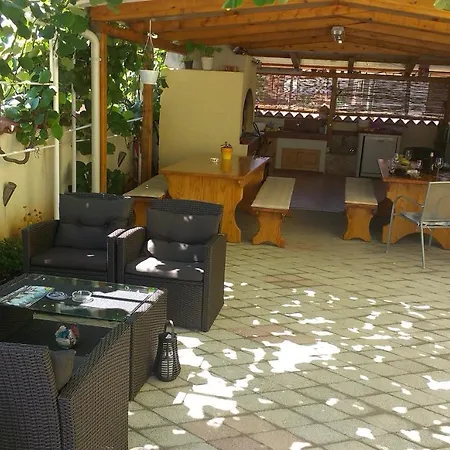 Ana-maria Apartment