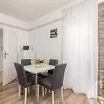 Ana-maria Fažana