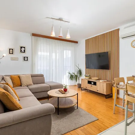 Ana-maria Apartment Fazana
