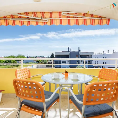 Ana-maria Apartment *